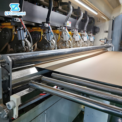 Precyzyjny system kontroli naprężenia wstęgi 1800-2200 mm Rozmiar wstęgi tektury